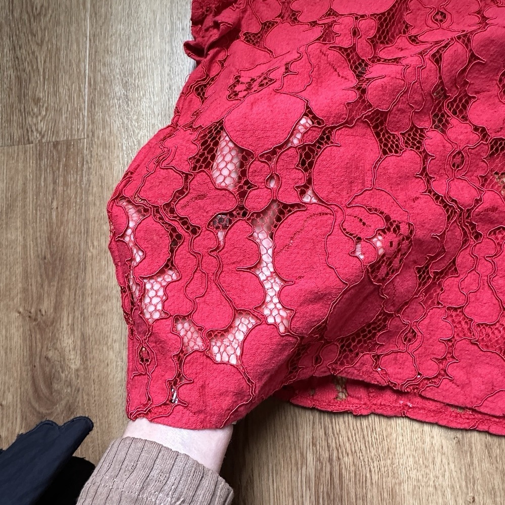 Zara Trafaluc Women's Red Ruffle Floral Lace Sleeveless Top Size S - Picture 3 of 8